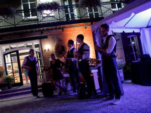 Unterhaltung durch die Band ComboCombo